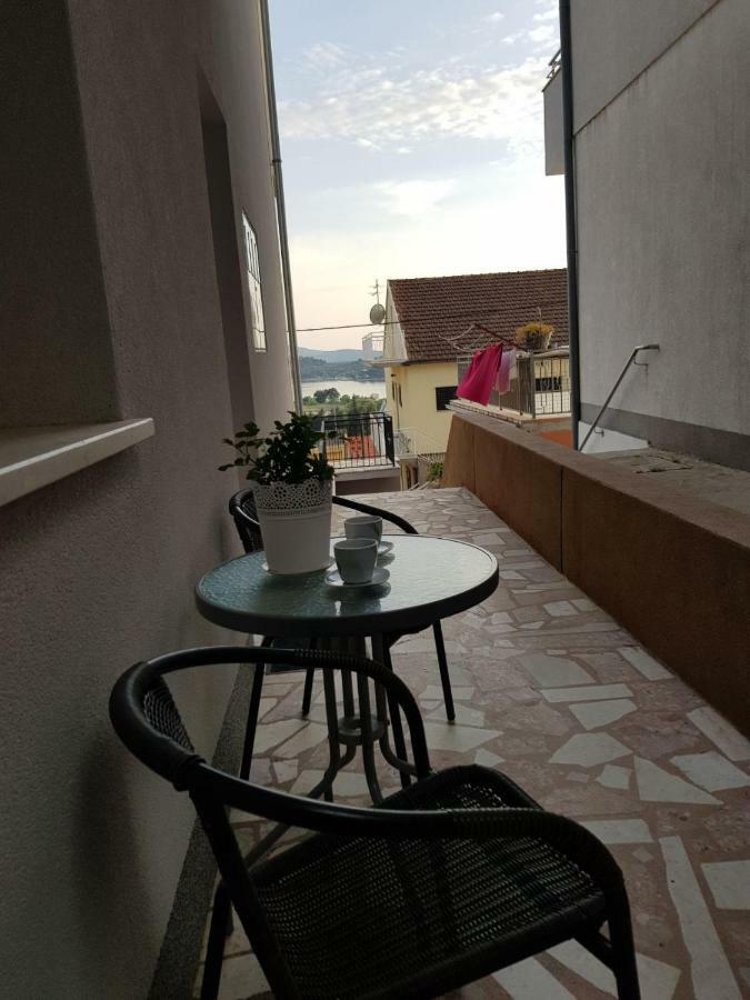 Apartments Nakic Šibenik Esterno foto
